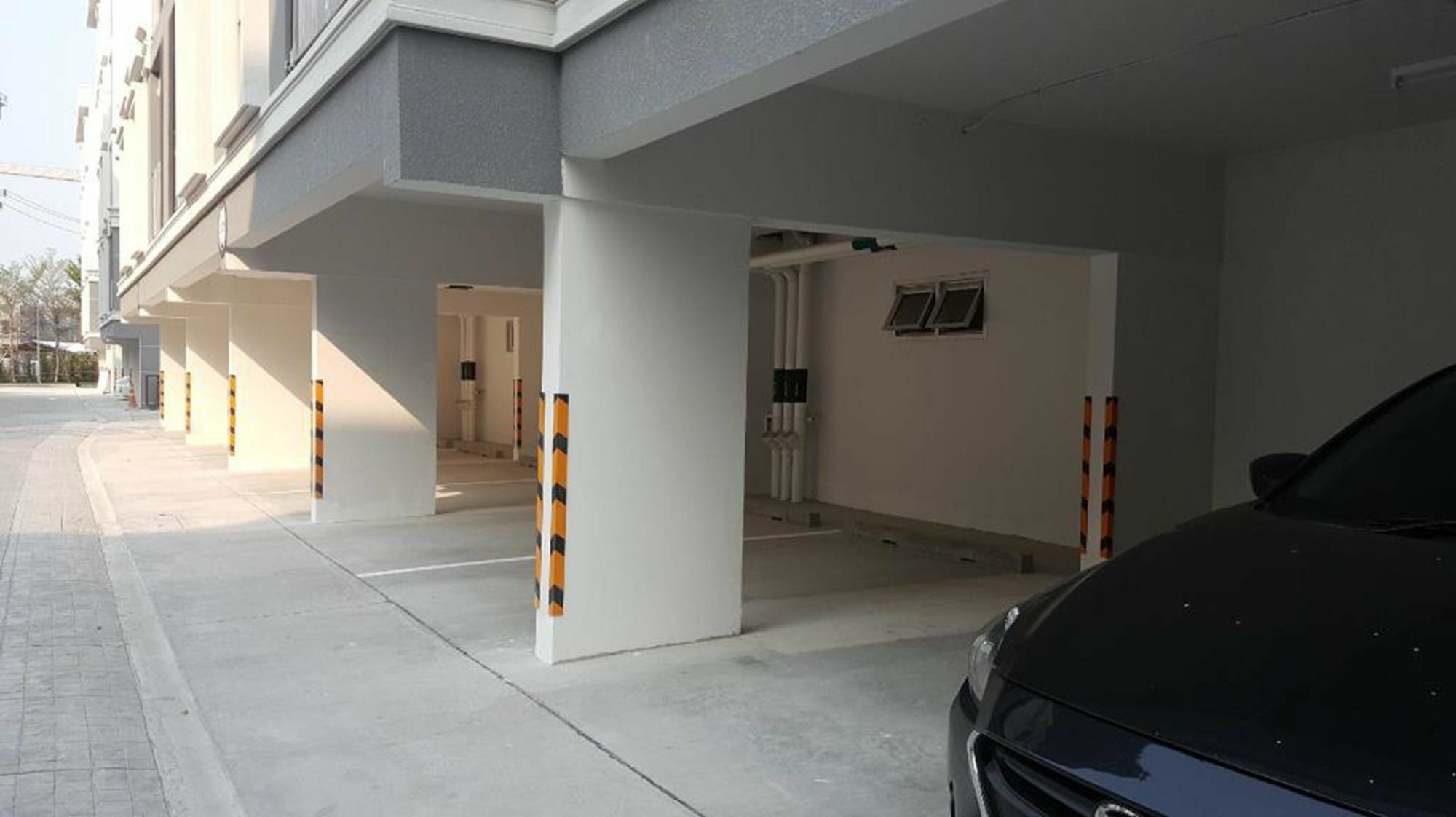 Hotel Plum Don Muang Airport Transfer